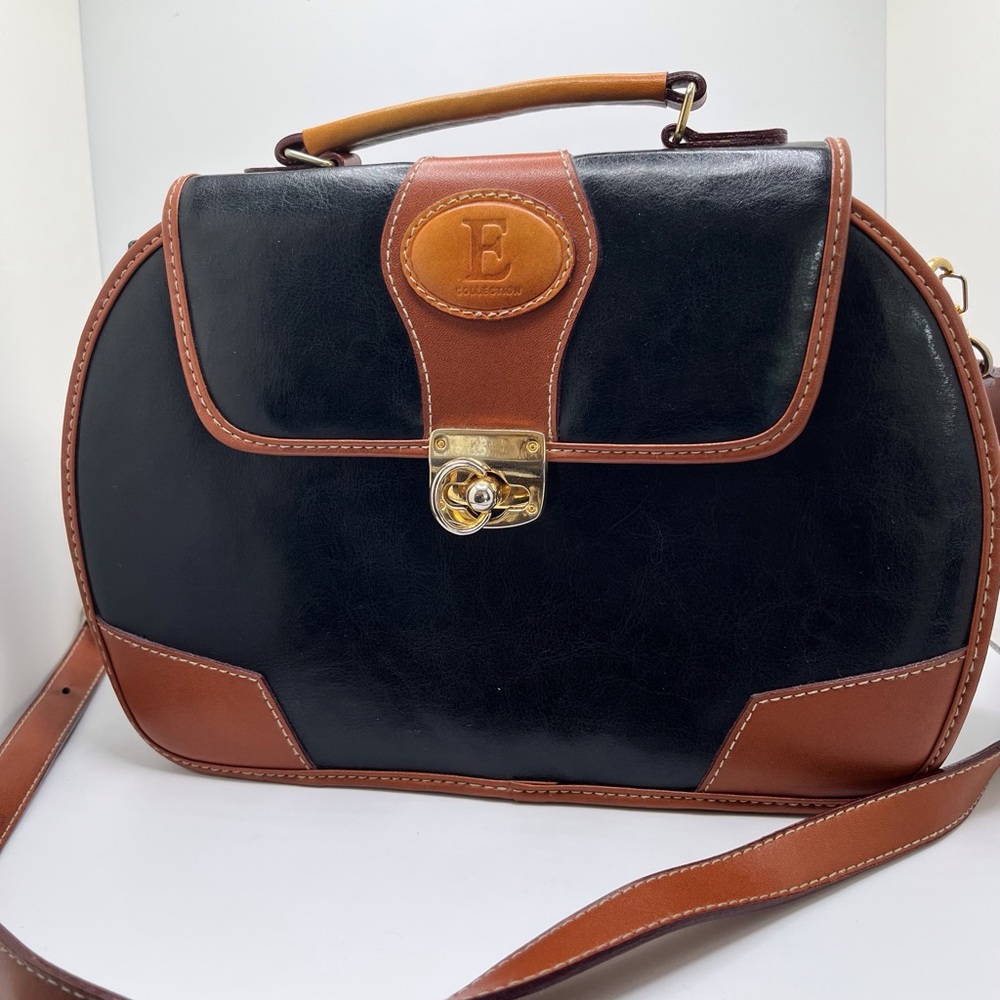 E Collection Leather bag in excellent condition.